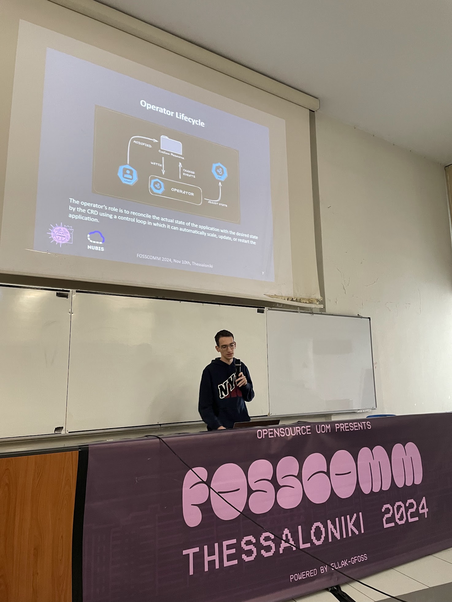 Panos Mavrikos talking about k8s operators & CRDs